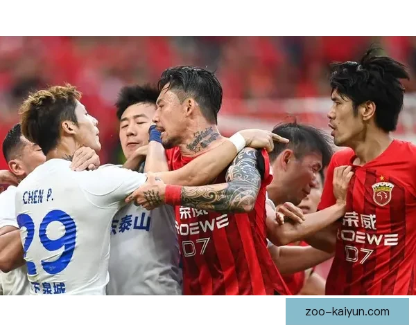 上海海港持续提升表现，勇夺超级杯冠军展现强大竞争力